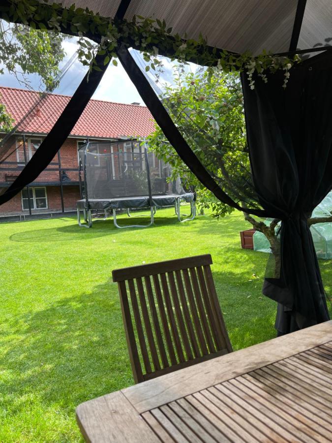 Unik Bnb Midt I Byen Herning Bagian luar foto