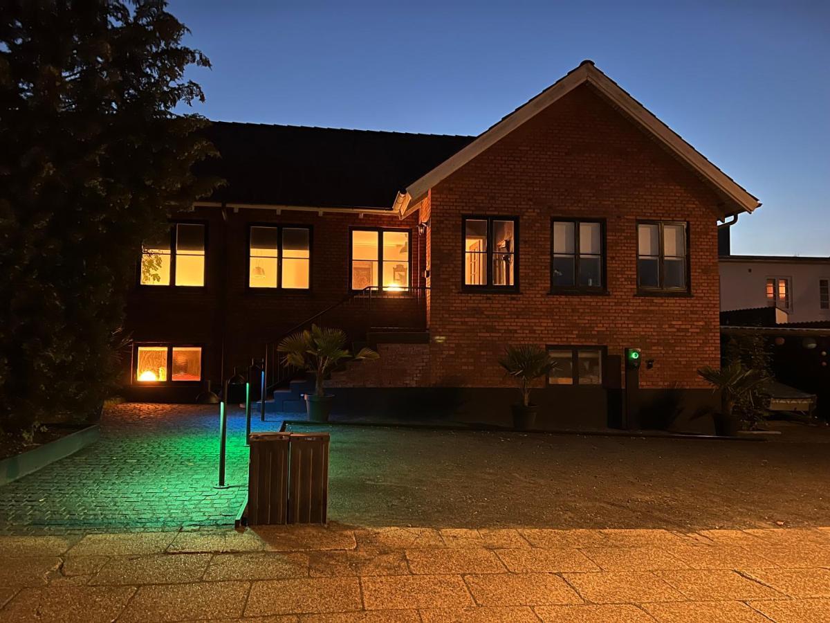 Unik Bnb Midt I Byen Herning Bagian luar foto